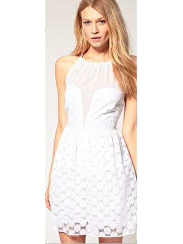 sukienka biała ubrania