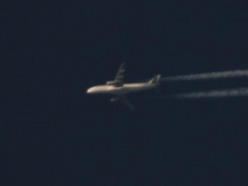 A7-ADI, Qatar Airways, A320-232, FL380