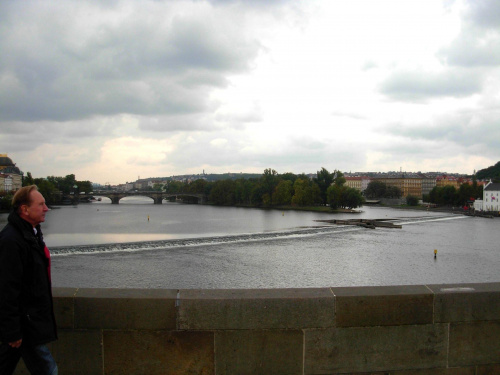 Widok na Wełtawę z Mostu Karola