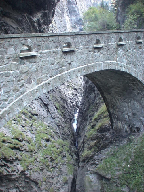 #Viamala #Schlucht #Szwajcaria #wawoz #Gryzonia #Schweiz #Svizzera #Suisse