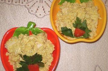 Jabłkowe curry z kurczakiem ..Przepisy na : http://www.kulinaria.foody.pl/ , http://www.kuron.com.pl/ i http://kulinaria.uwrocie.info #sałatka #ryż #curry #kurczak #gotowanie #jedzenie #kulinaria #kolacja #PrzepisyKulinarne