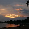 #niebo #jezioro #chmury #wieczór #ZachódSłońca