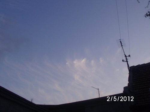 Rozmazane chmury 2.5.2012 godz. 19.51 #ChmuraChmury
