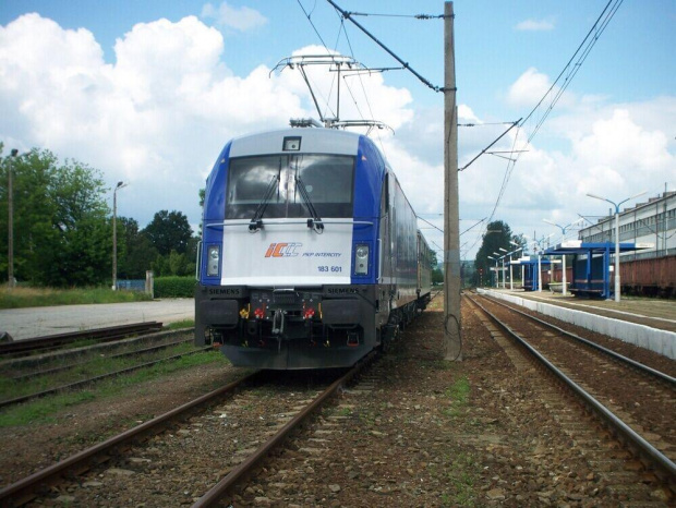 ES64U4 Taurus dla spółki PKP Intercity, st. Grybów