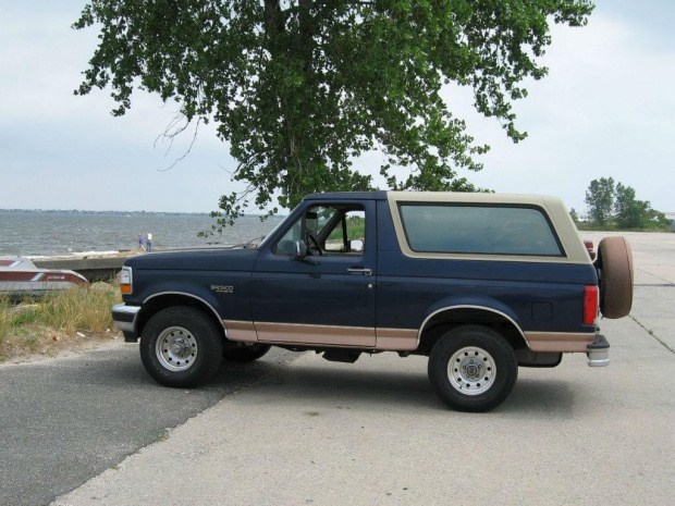 Ford Bronco 1995 5.8L #Bronco #Ford
