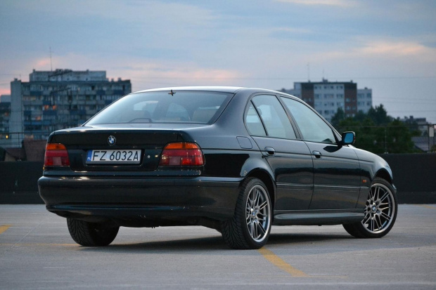 e39 523i