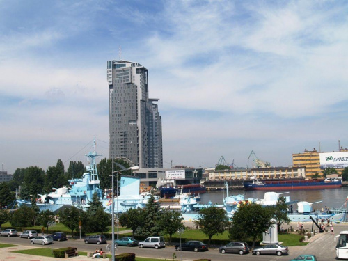 Sea Towers Gdynia z YKStal
