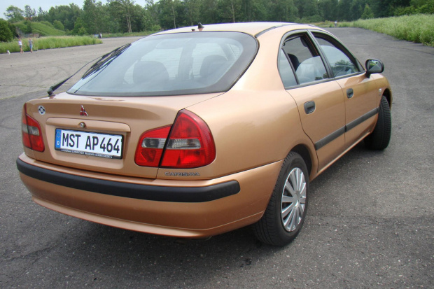 #MitsubishiCarisma