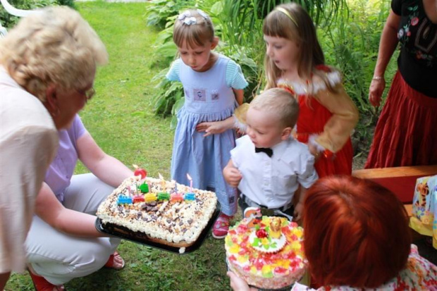 pociąg na torcie robi wrazenie