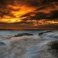 ogien i woda #chmury #ocean #poranek #przyroda #woda #WschódSłońca