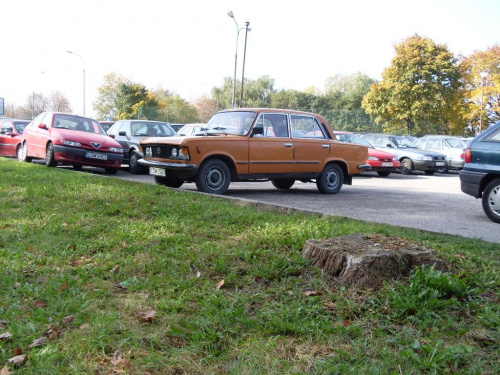 Fiat 125p #Fiat125p #Kredens #DużyFiat #Fso1500 #PolskiFiat125p