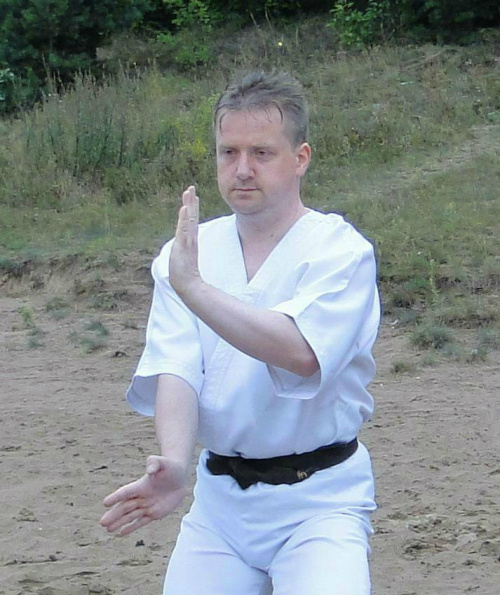 Kazoku Kenpo Karate, President International Organization - Shiroi Teno Sento #kazoku #KenpoKarate #ShiroiTenoSento #AdamPrzygoda #england