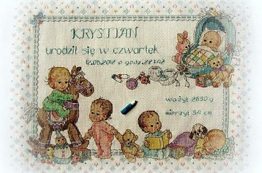 Metryczka upamiętniająca narodziny, wykonana techniką haftu krzyżykowego (do oprawy). #HaftKrzyżykowy #metryczka #obraz #PamiątkaNarodzin #rękodzieło