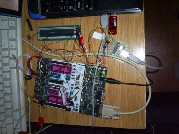 #Atmega8Stk500LcdKlonRs232