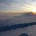 Wschód słońca nad Śnieżnymi Kotłami_widok od Szrenicy_2 #Karkonosze #góry #zima #śnieg #Szrenica #ŚnieżneKotły #WschódSłońca