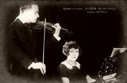 Aktorzy Mira Zimińska i Władysław Grabowski, zdjęcia z filmu " O czym się nie myśli "_1926 r.