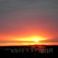 Wschód słońca z mojego okna:) Co sekundę wyglądał trochę inaczej :)