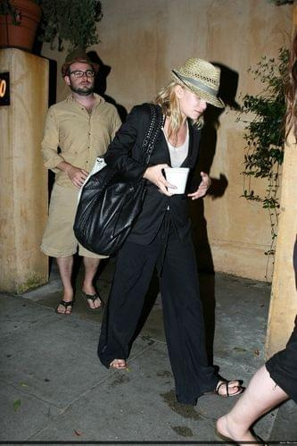 Ashley and Justin leaving Orso restaurant in Hollywood-paparazzi wrzesień 2008