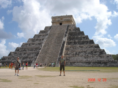 Chichen-Itza -piramida Majow