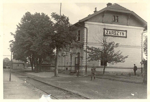 Zarszyn ok. 1940 #Zarszyn #DworzecKolejowy #wojna