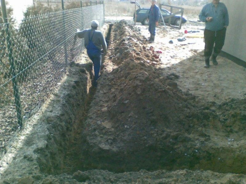 Marzec - 2009 - instalacja gazowa - trasa rury - 21 metrów ze skarbami w ziemi ;) #Kornelia