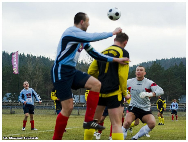 Pogoń Lębork vs. Czarni Pruszcz Gdański #SławomirŁukaszuk #JoannaKraśnik #PruszczGdański #PogońLębork #Lębork #piłka #PiłkaNożna #pogoń #stadion #mecz #PentaxK10D #PentaxD200D #CzarniPruszczGdański #Gdańsk