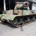 Duma Muzeum Techniki Pancernej w Smrżovce,brytyjski tank M36 Jackson..jeśli kogoś stać na paliwo do niego i opłatę dla właściciela,może sobie nim pojeżdzić #Czechy #Smrżovka #muzeum #technika #uzbrojenie